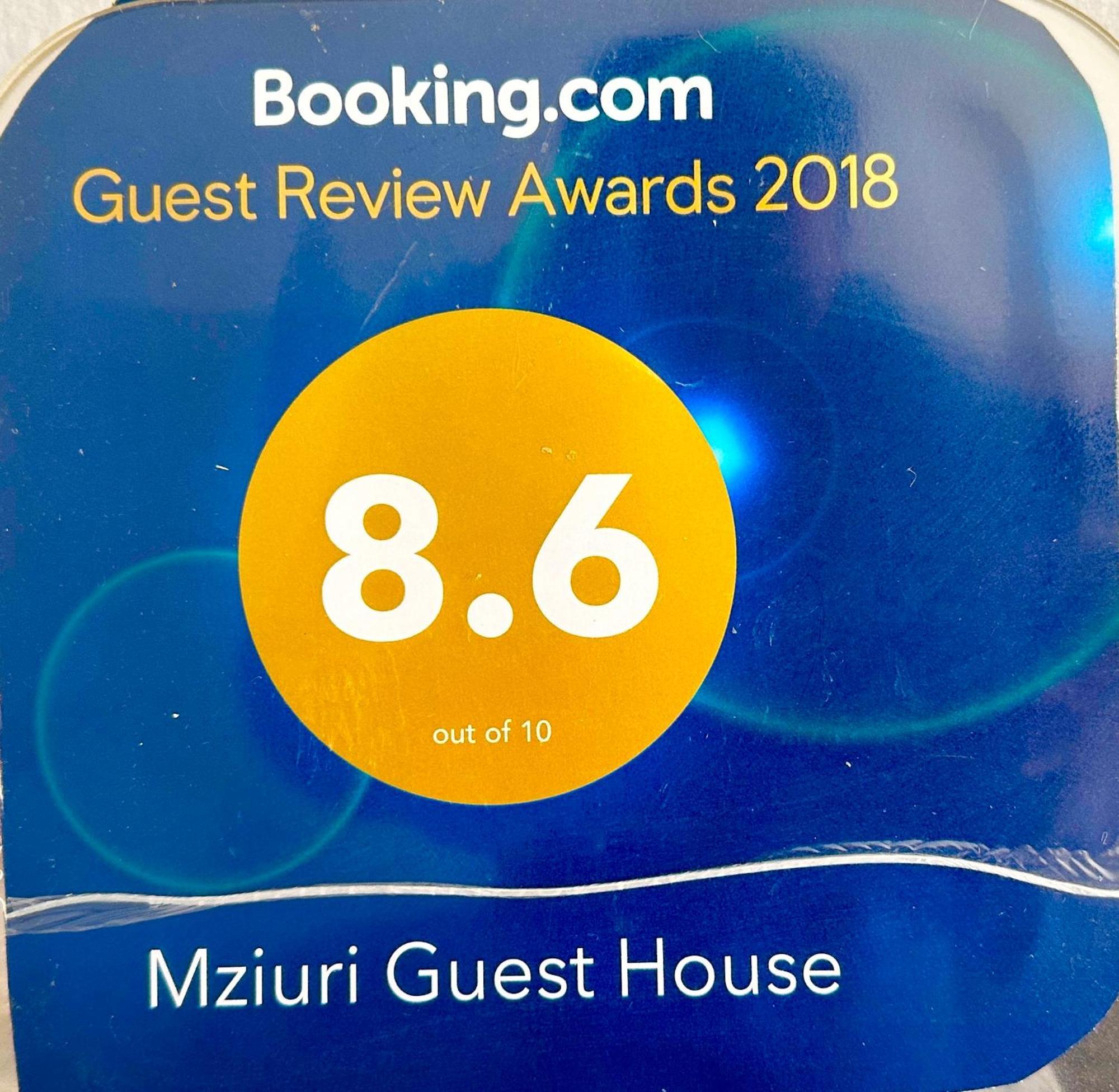 Mziuri Guest House Местия Екстериор снимка